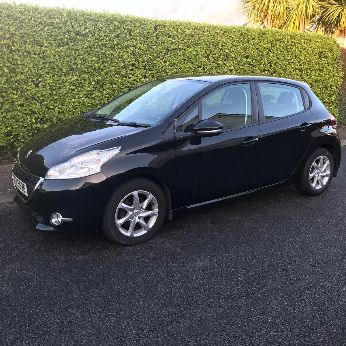 Peugeot 208 2014 - Image 1