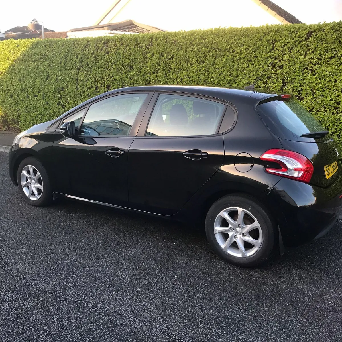 Peugeot 208 2014 - Image 2