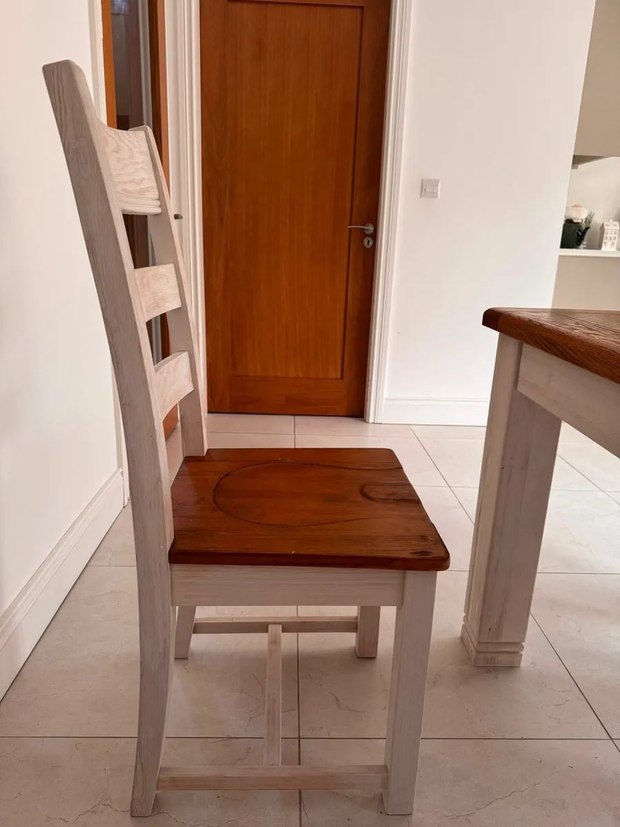 Dining table and 4 chairs (Danube) - Image 3