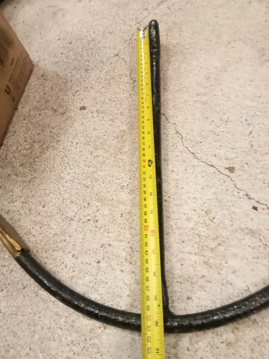 Old anchor - Image 3