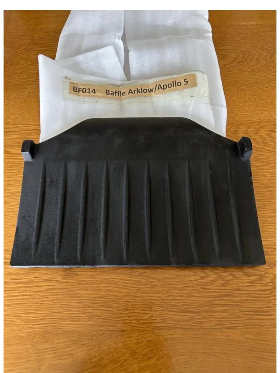 Henley Stove Grate - Image 1