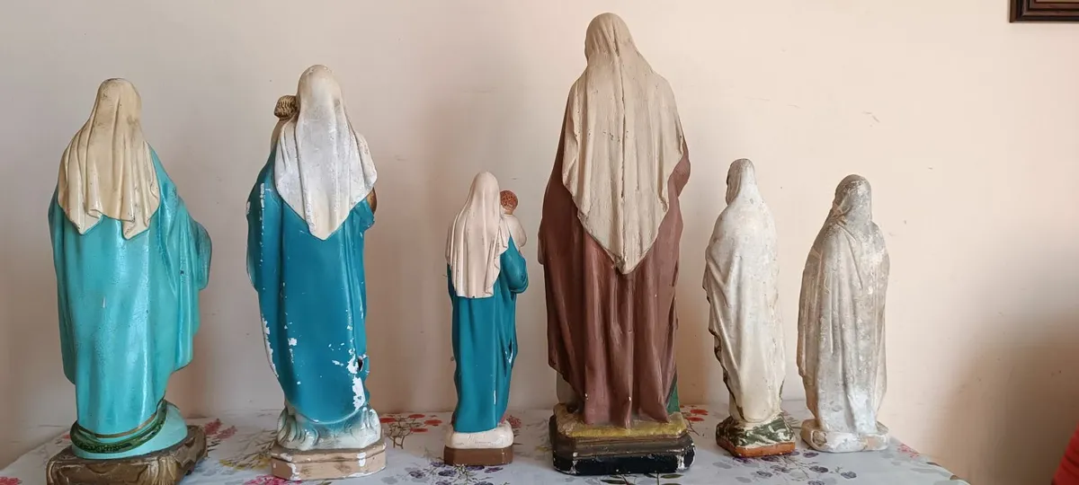 Religious statues Our Lady plaster, etc - Image 2