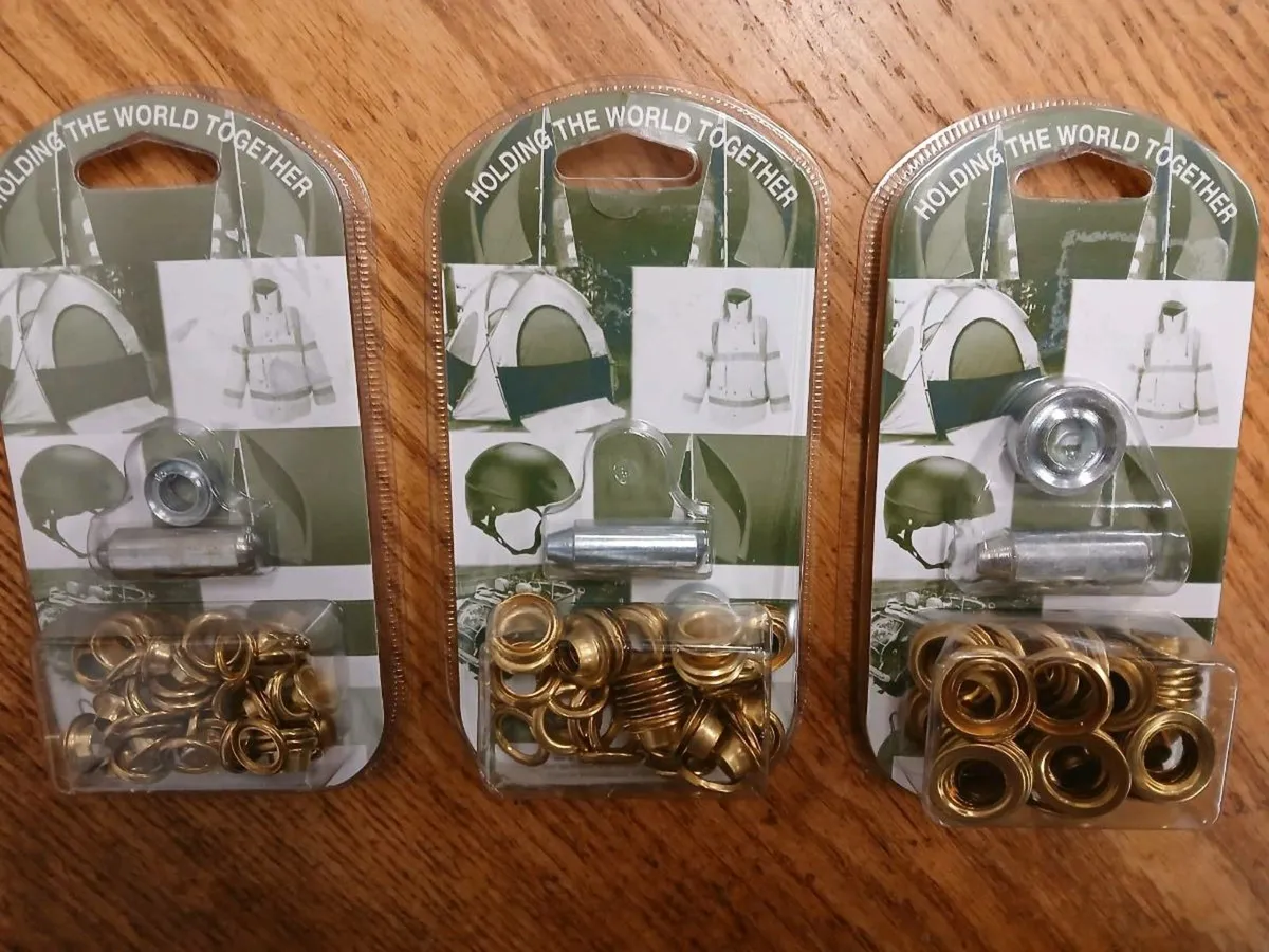 New Eyelet Kits inc tools - Image 1