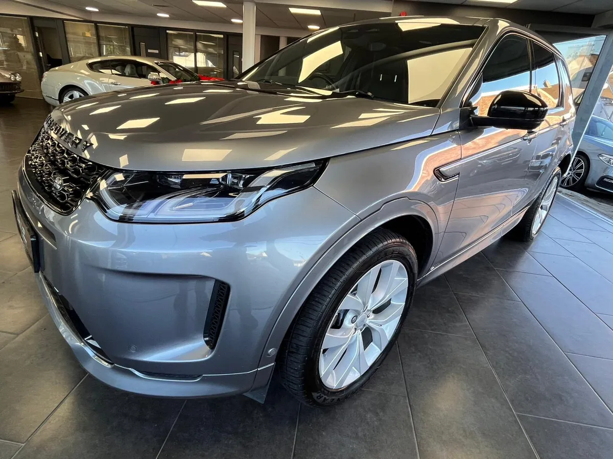 211d Landrover Discovery Sport 1.5 R-Dynamic SE*** - Image 3