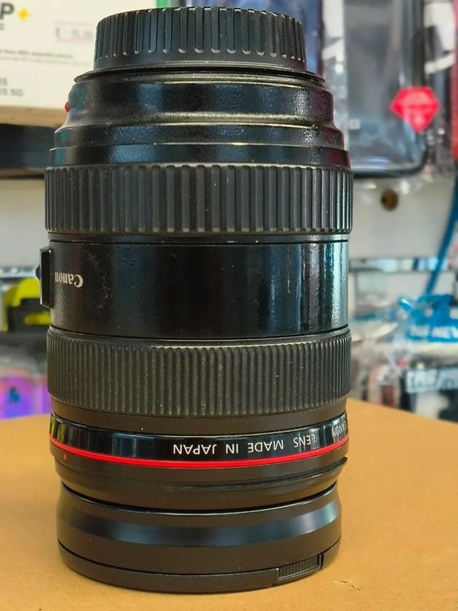 Canon Ef 24-70mm Urtrasonic L Usm Zoom Lens/ Used - Image 3