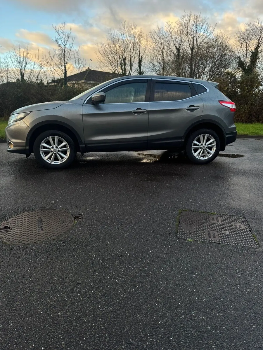 Nissan Qashqai 4WD 1.6 DSL - Image 2