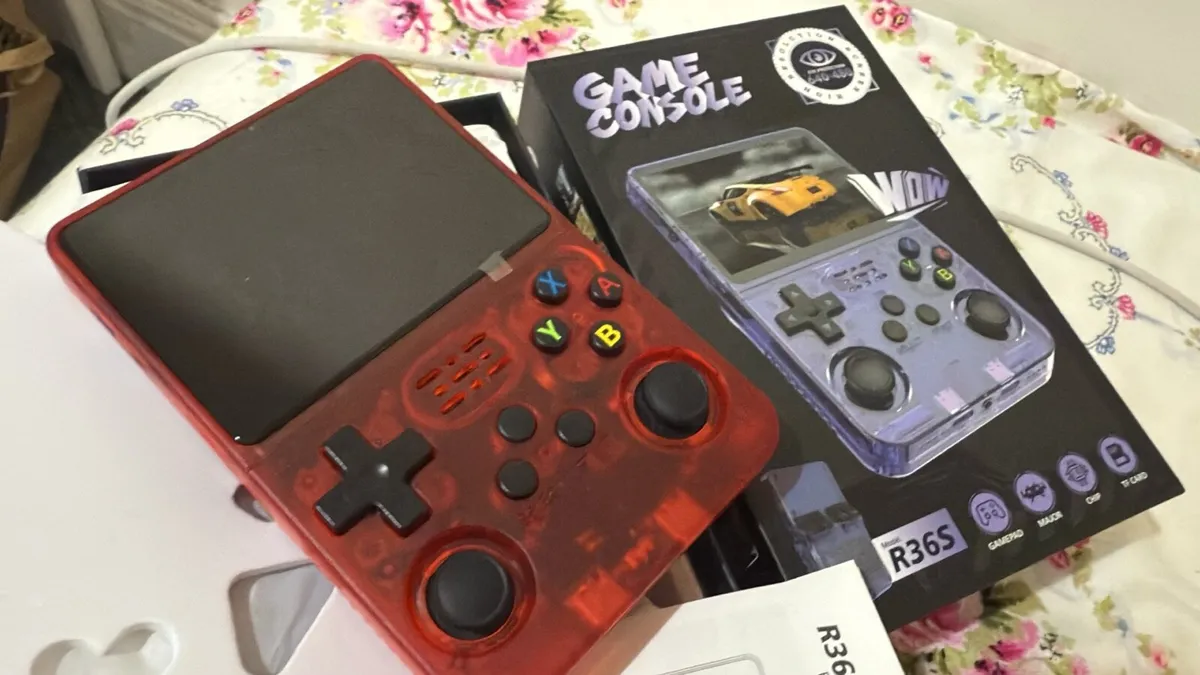 Gaming console - Image 1