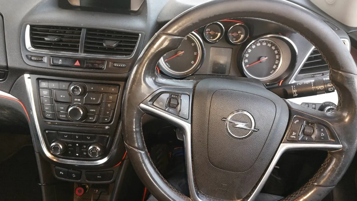 Opel Mokka 2015 - Image 2