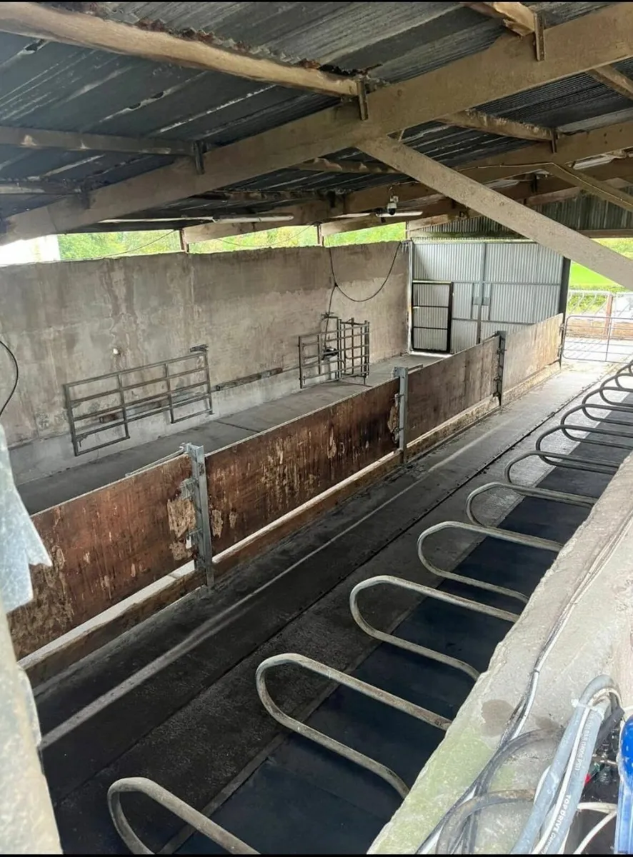 Farm Shed Repairs & Painting - Image 1