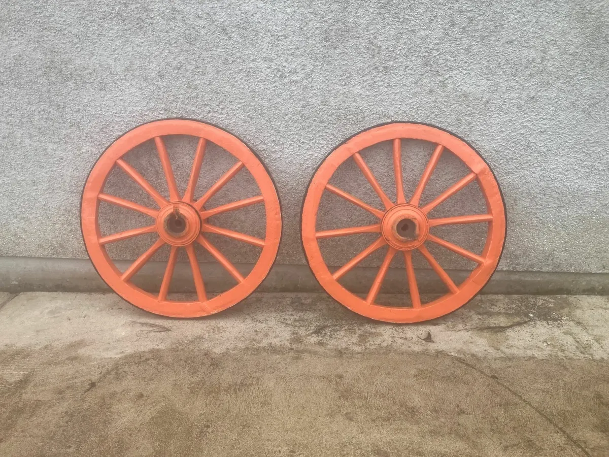 Horse cart wheels