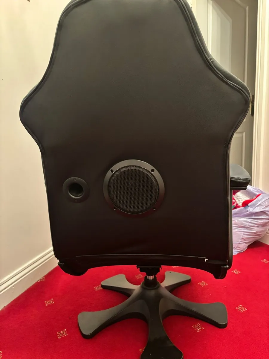 XRocker Gaming Chair - Image 4