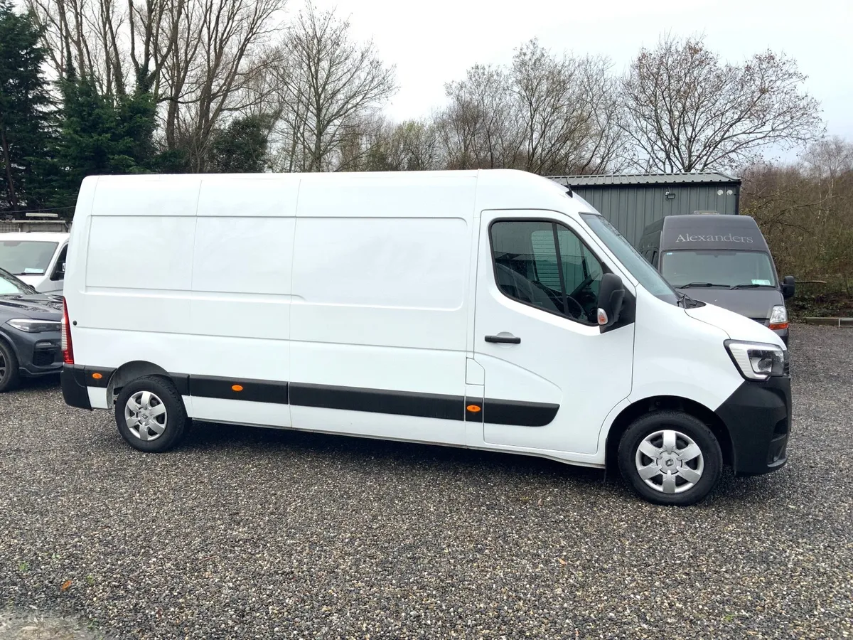 Renault Master Lwb { High Spec }  1 Year Warranty - Image 2