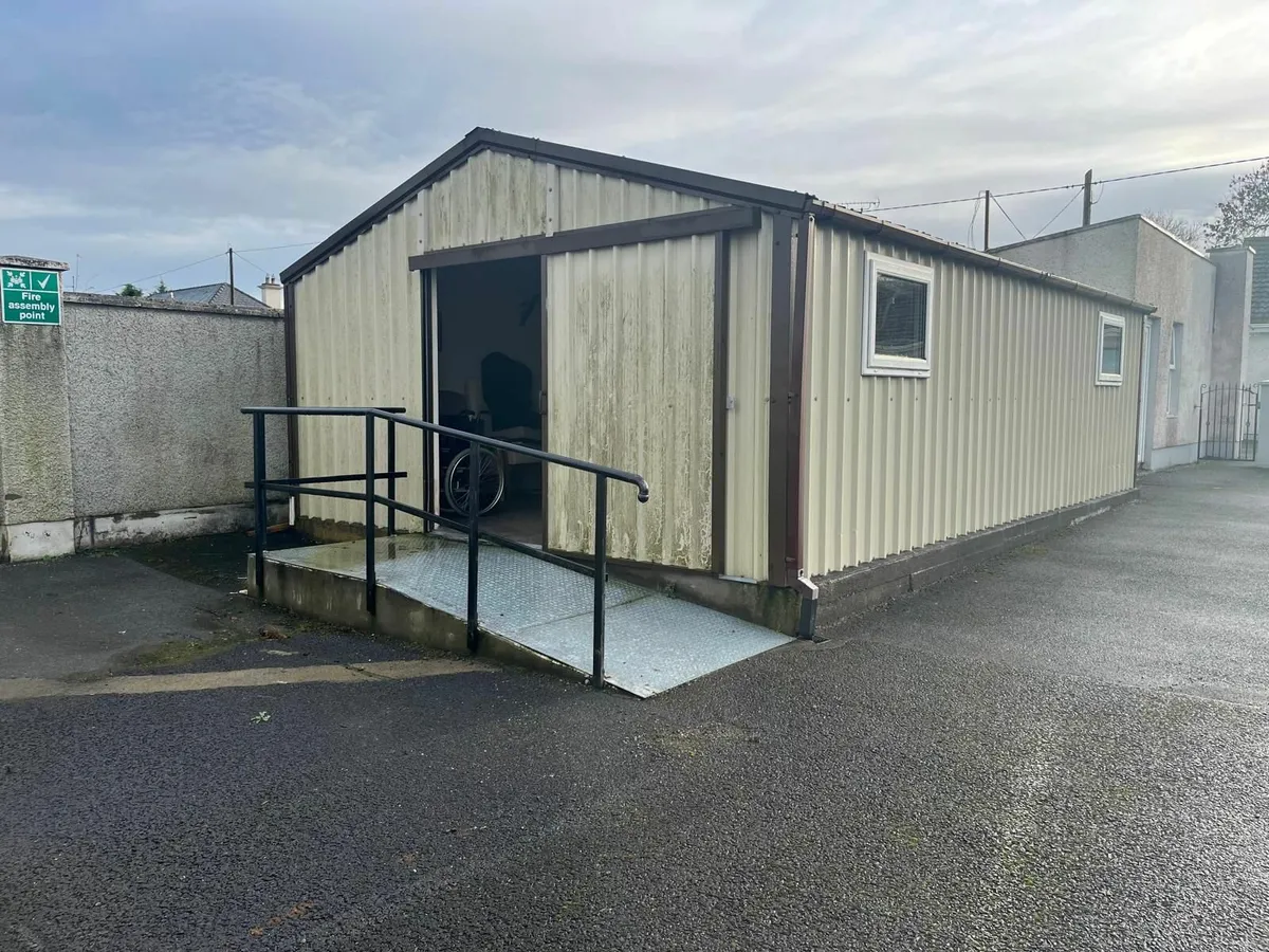 Office/ Storage shed - Image 1