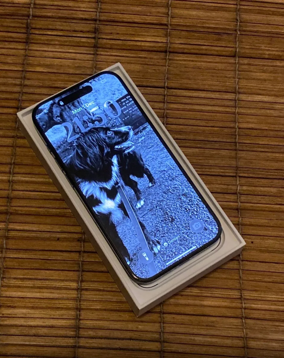 iPhone 15 Pro 128GB Unlocked - Image 3