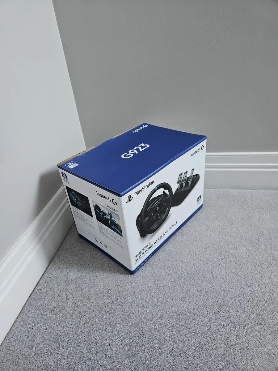 Brand-New Logitech G923 Racing Wheel & Pedals - Image 2
