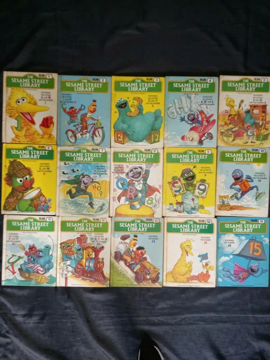 Sesame Street Complete Set Of Library Books - Image 1