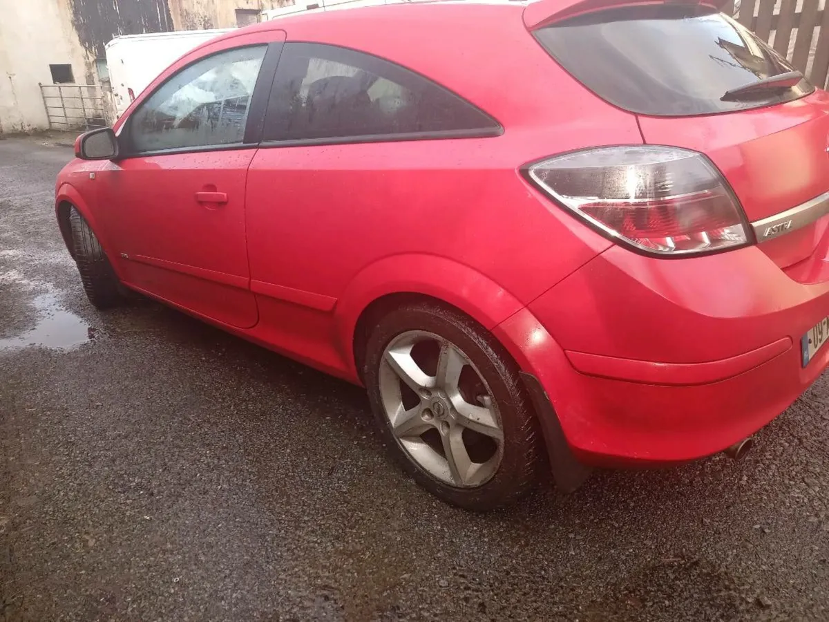 09 Opel Astra sri - Image 4