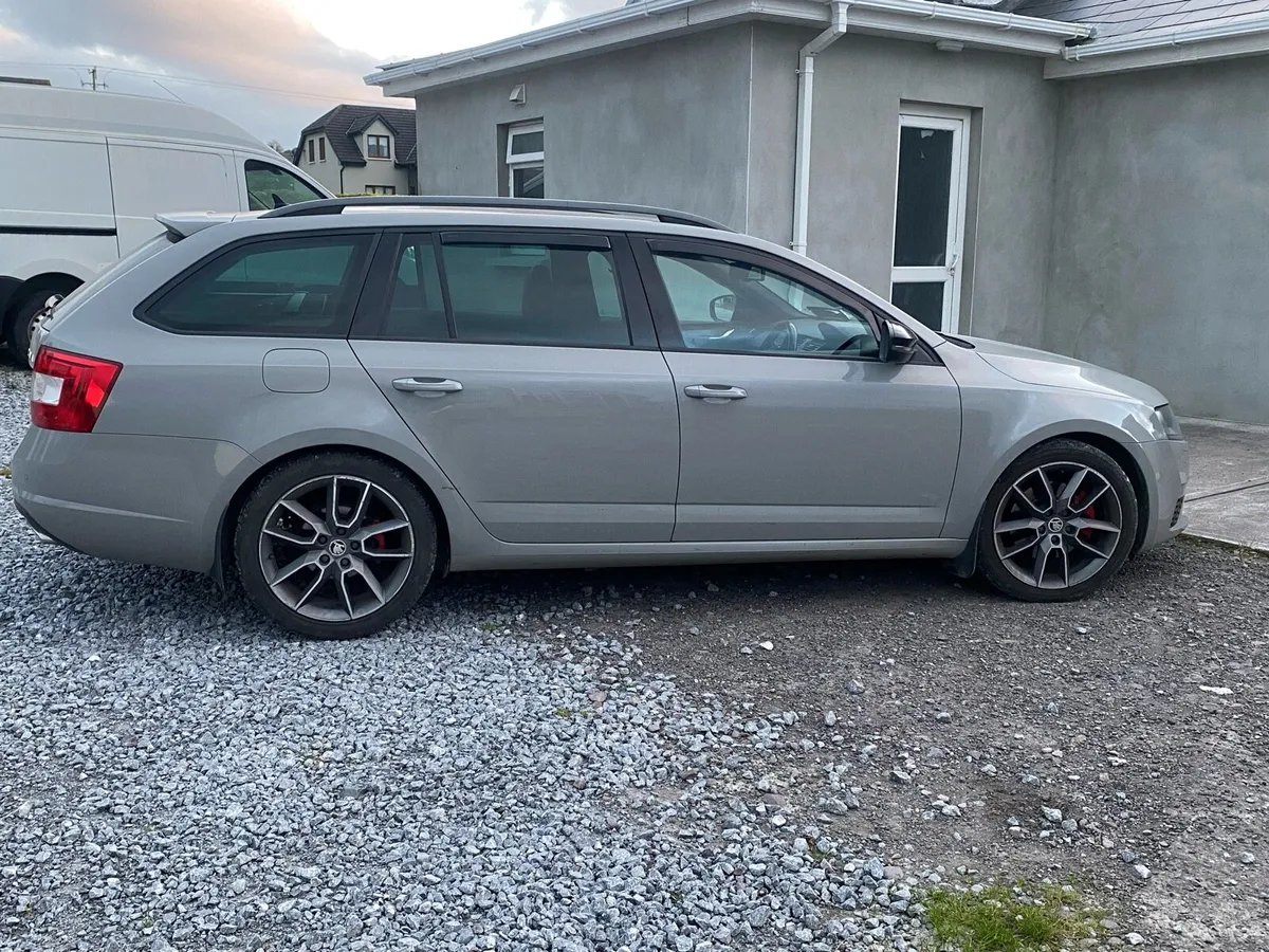 Skoda VRS estate - Image 1