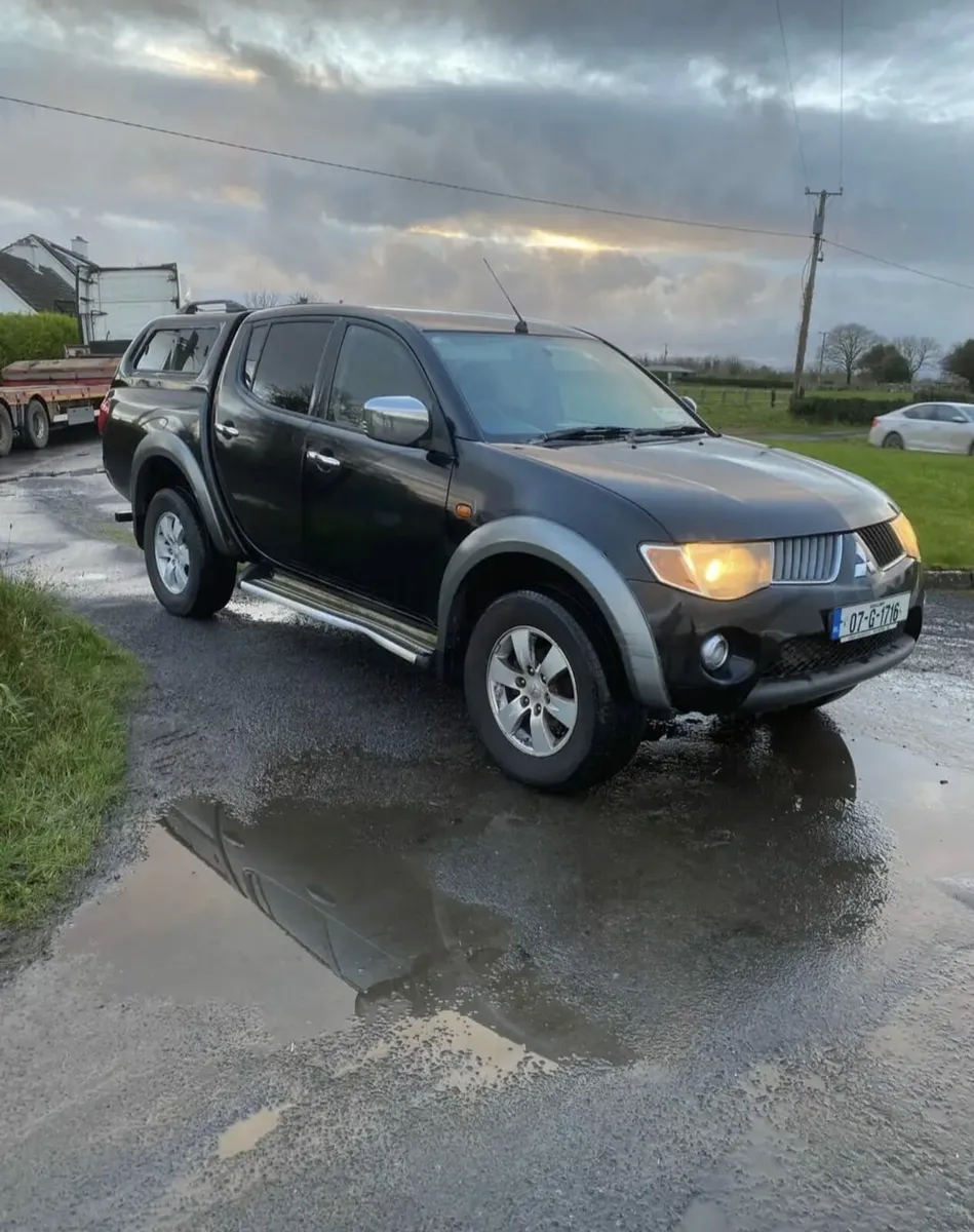 2007 l200 crvt 10.26 crew cab - Image 1