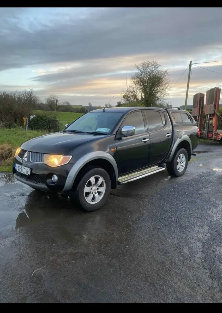 2007 l200 crvt 10.26 crew cab - Image 2