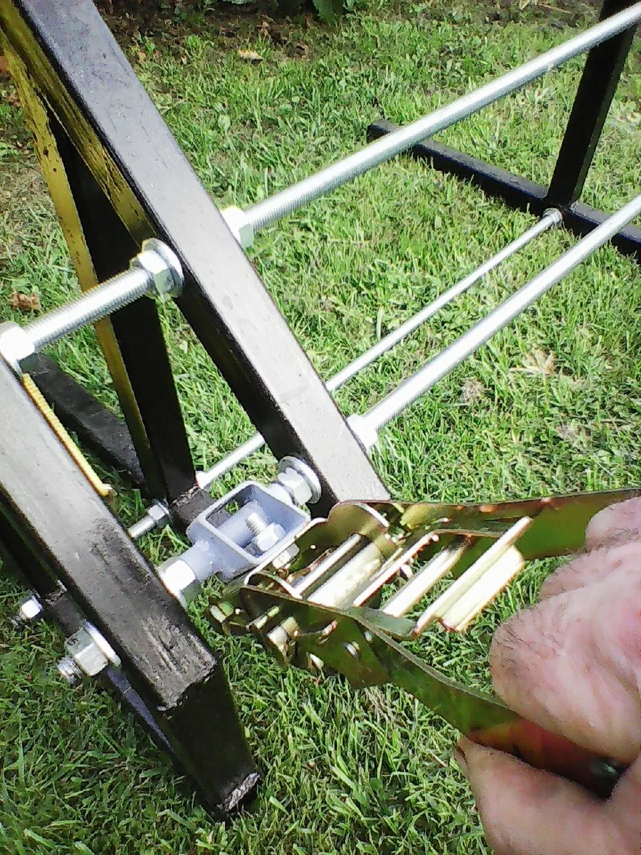 Log Holder - Image 4