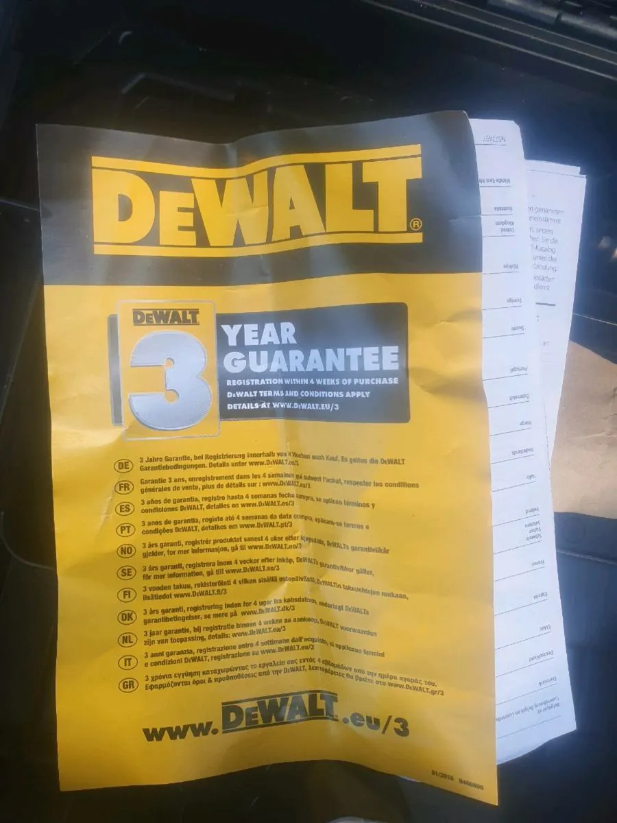 De walt brushless combi drill - Image 2