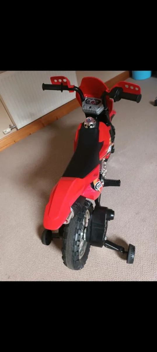 Childs 6V Motorbike - Image 2