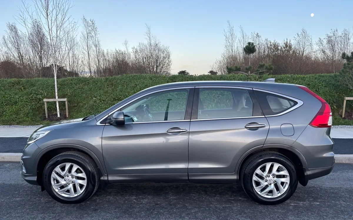 Honda CR-V 1.6Ltr DTEC 2015 All Wheel Drive - Image 3