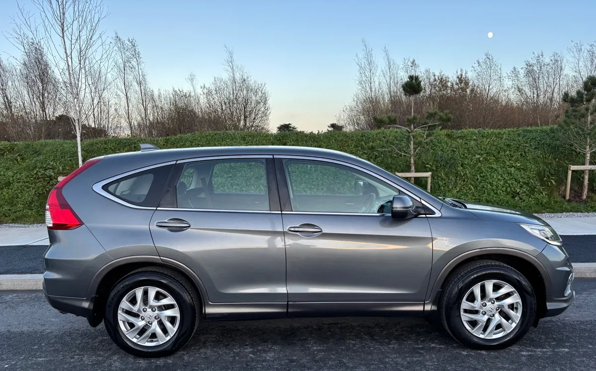 Honda CR-V 1.6Ltr DTEC 2015 All Wheel Drive - Image 4