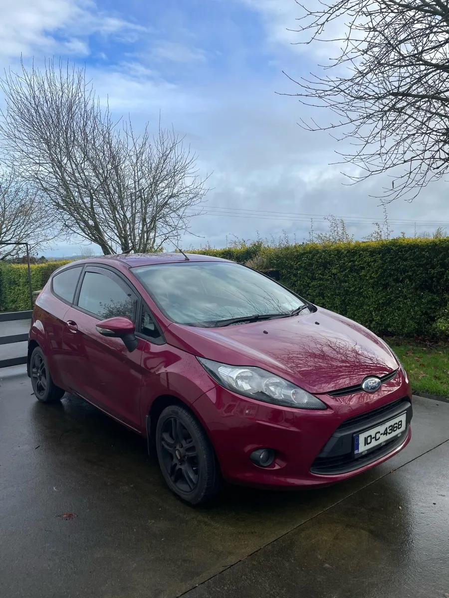 FORD Fiesta (Low Mileage!!!) - Image 1