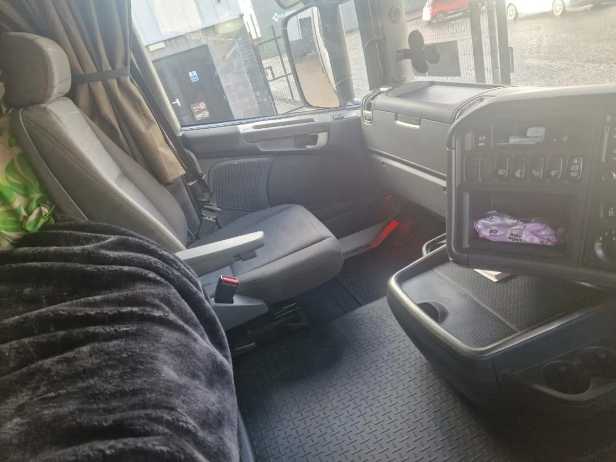 Scania R450 unit ,Topline , 6x2 ,Euro 6, px van ! - Image 2