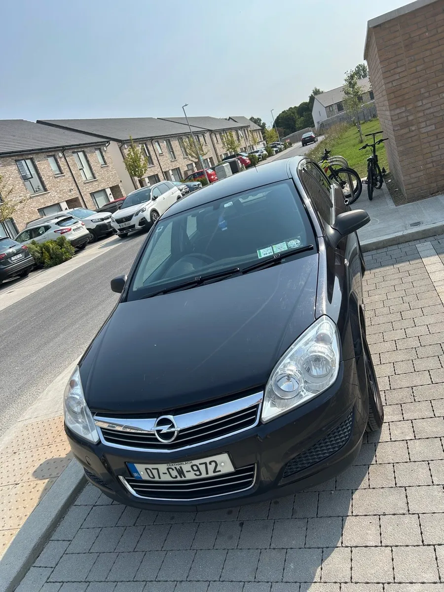 Opel Astra Club - Image 1