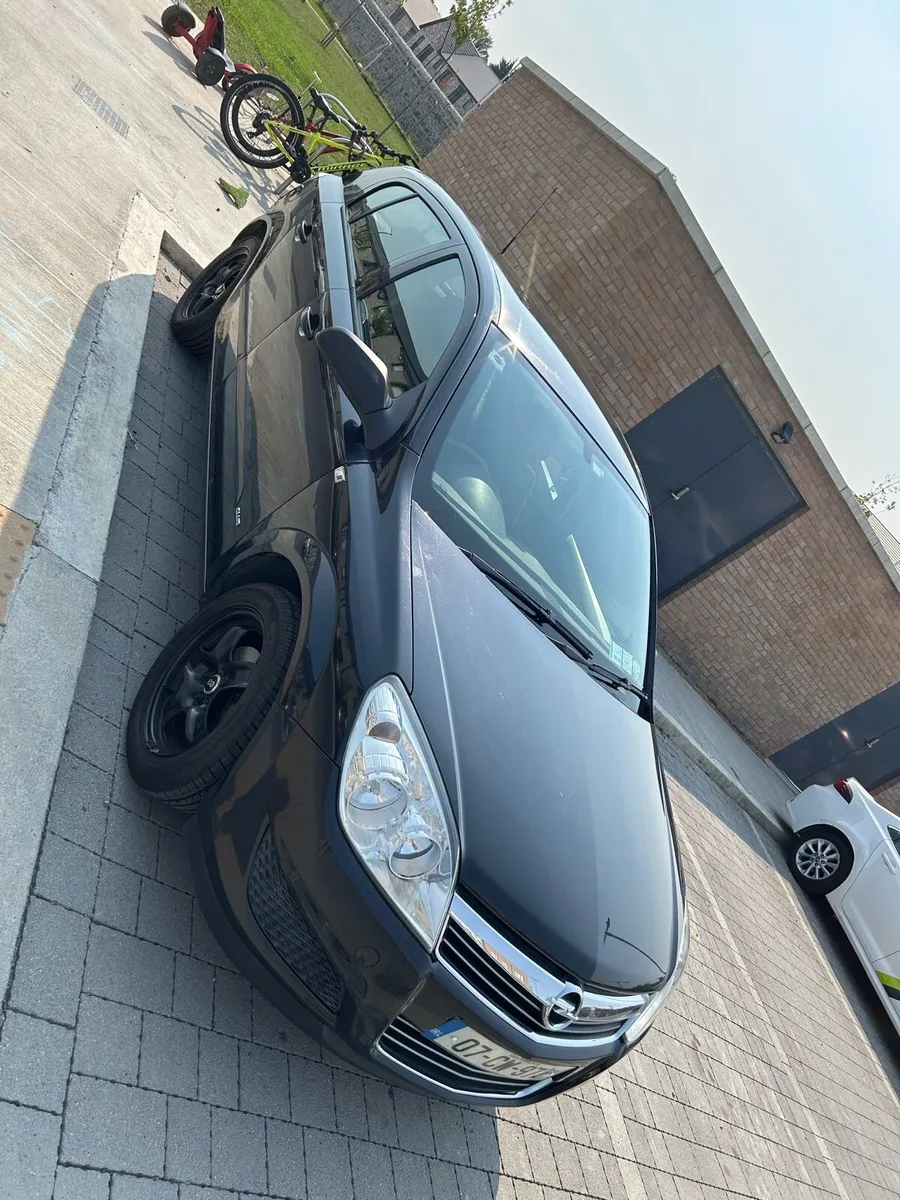 Opel Astra Club - Image 2