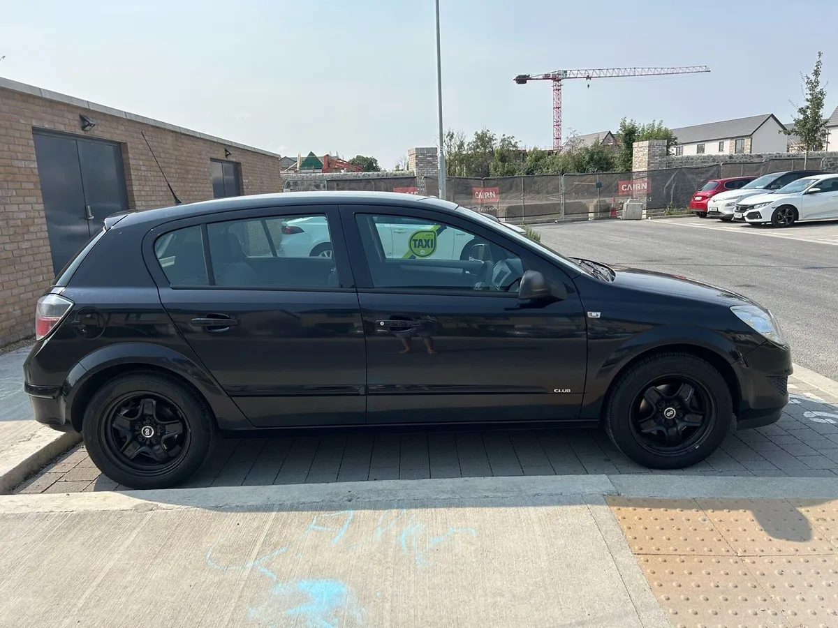 Opel Astra Club - Image 3