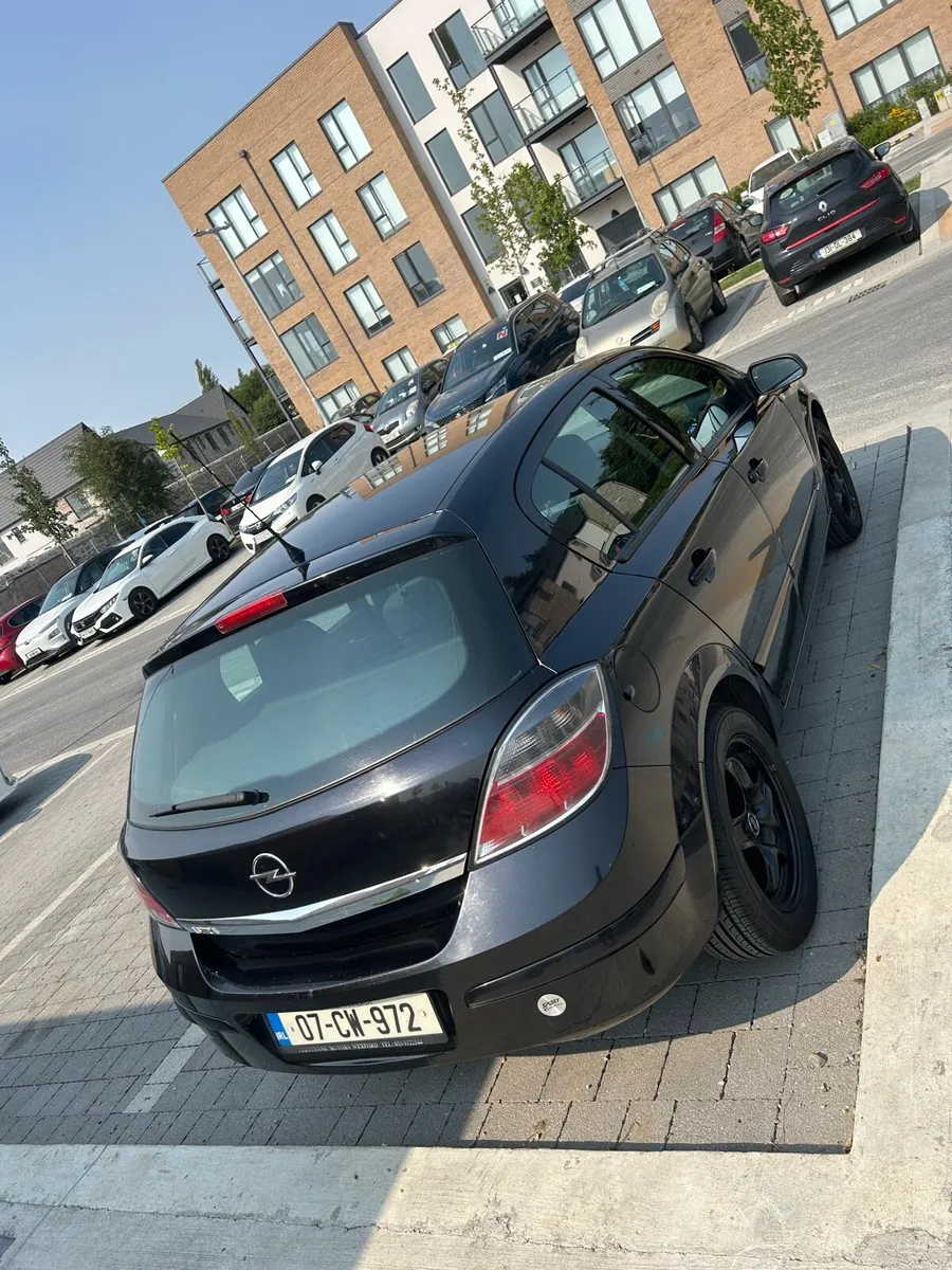 Opel Astra Club - Image 4