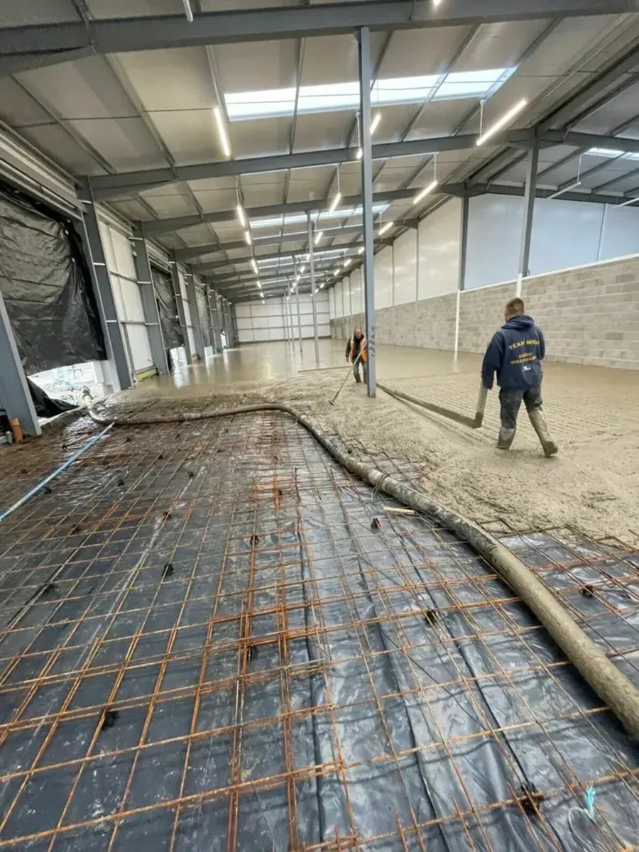 Concrete crew - Image 2