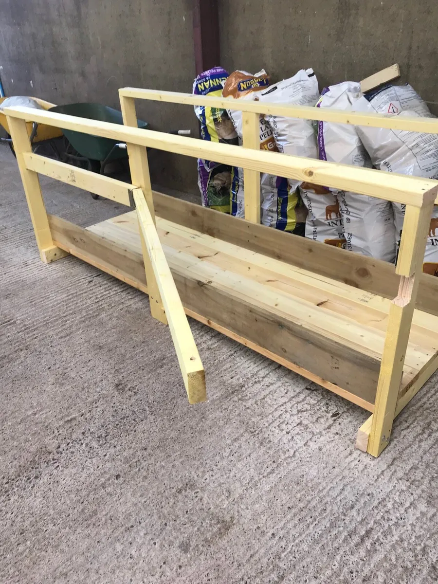 Sheep feeders - Image 2