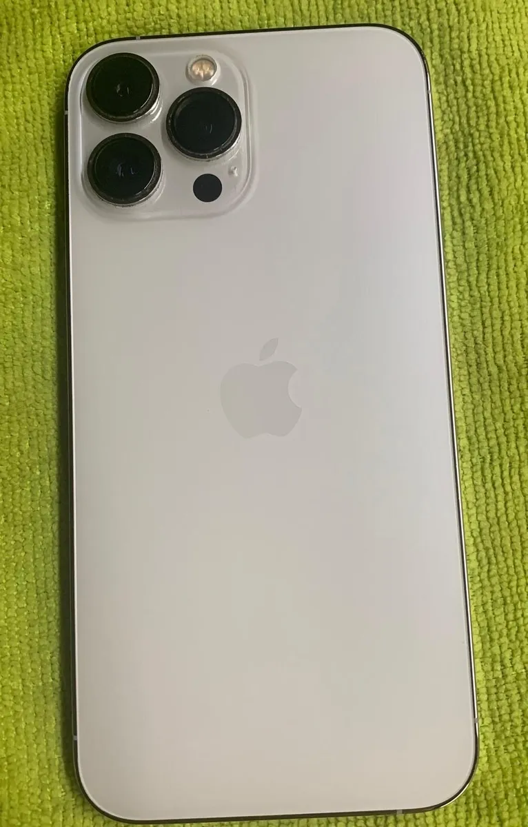 iPhone 13 Pro Max - Image 1