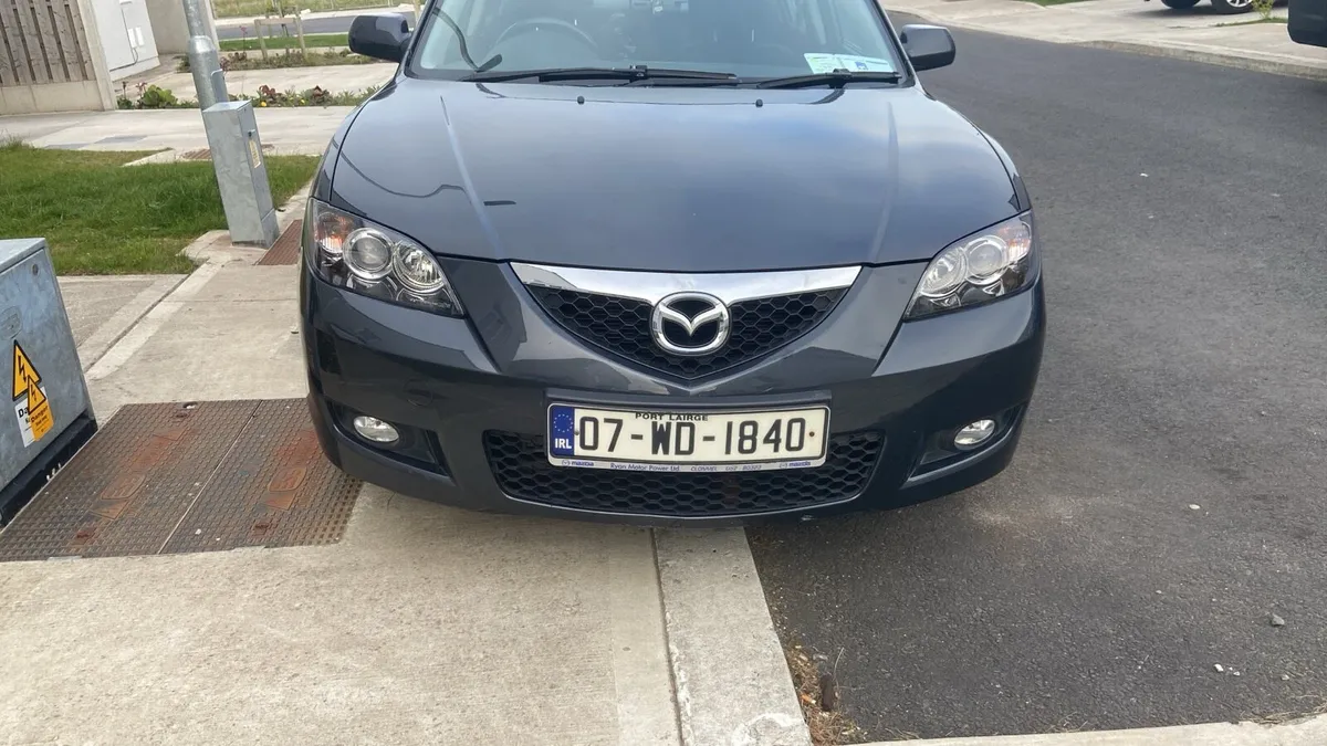Mazda 3 - Image 2