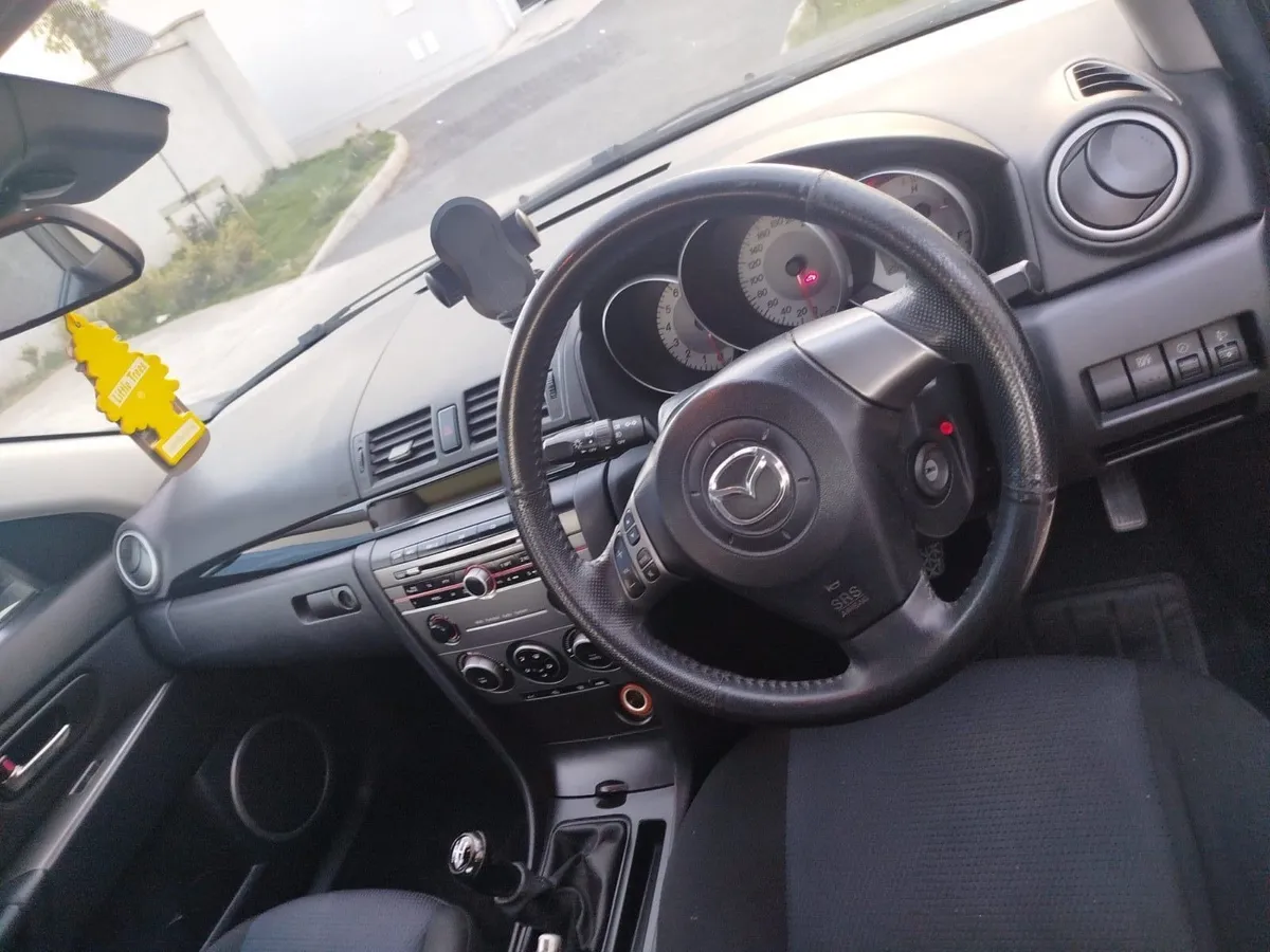 Mazda 3 - Image 3