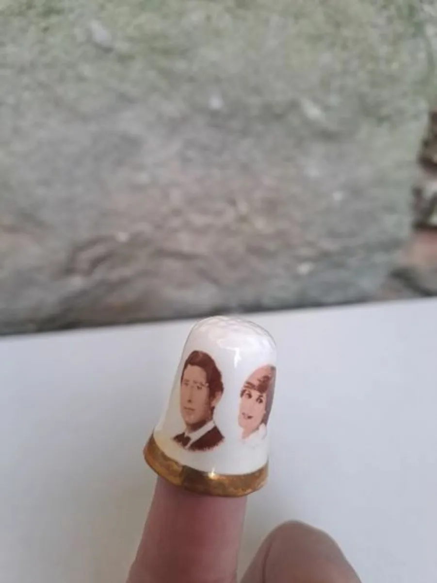 Charles and Diana wedding day Thimble - Image 4