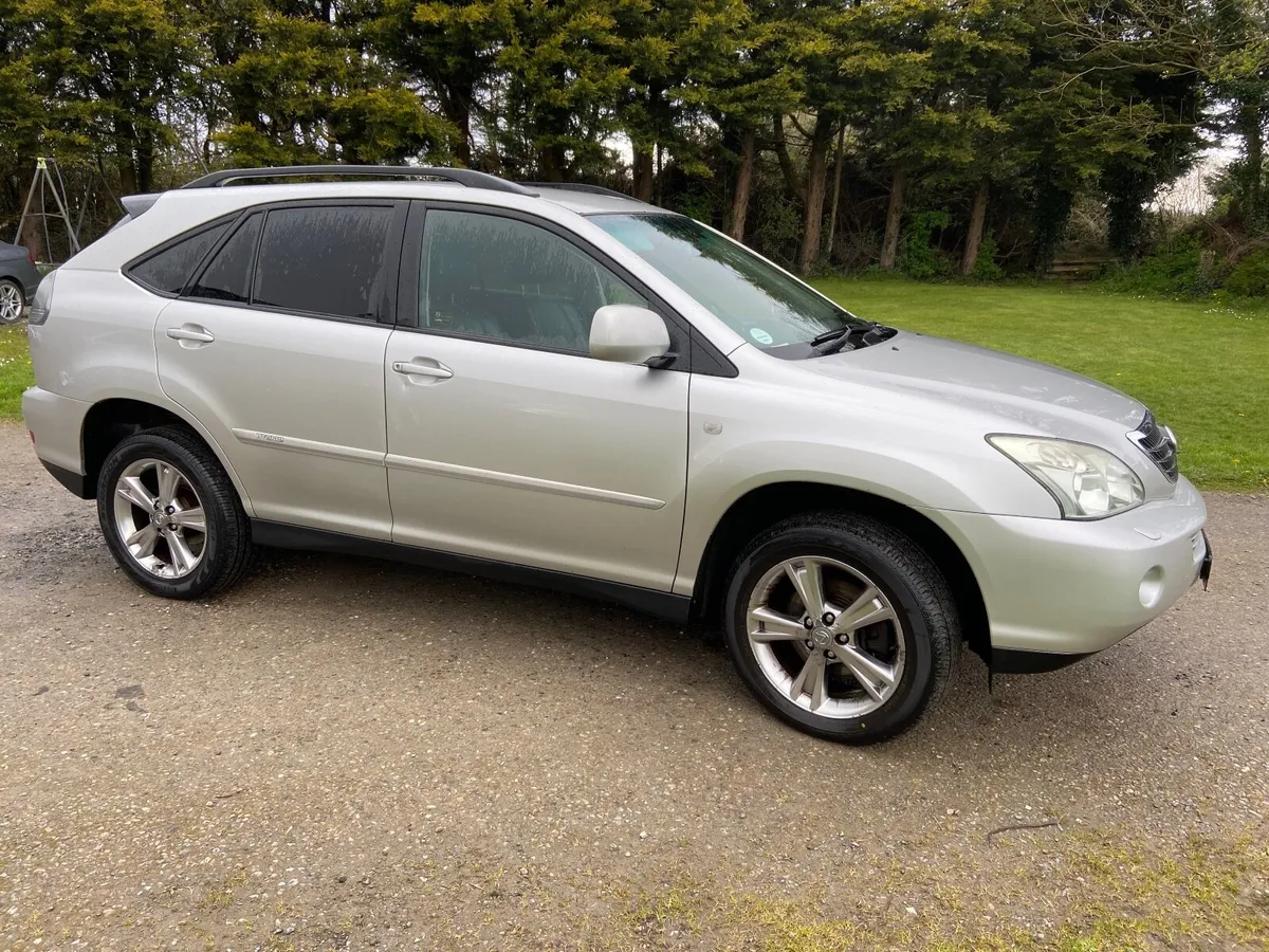 Lexus RX400h Petrol Hybrid - Image 1