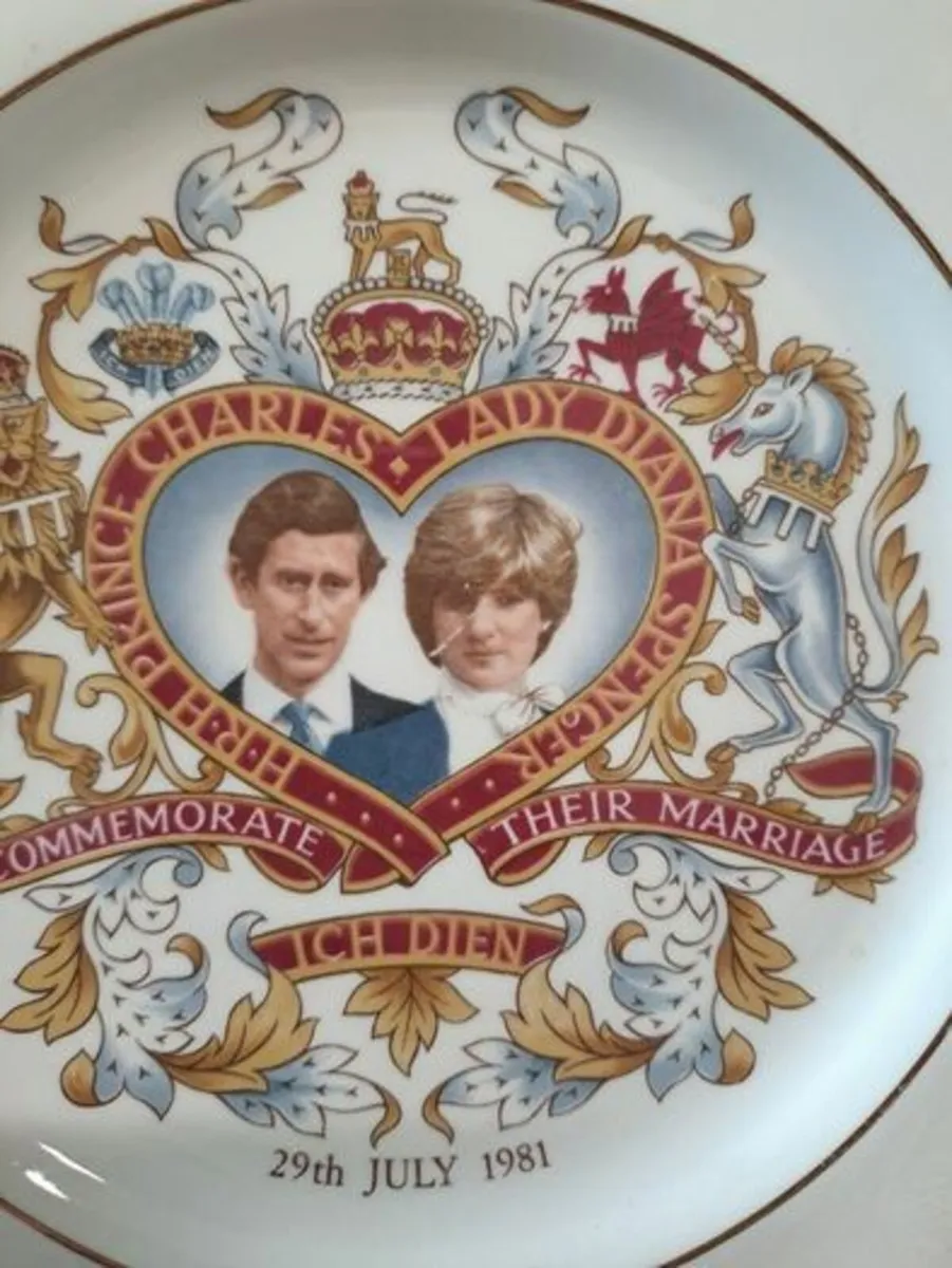Royal Kendal plate Charles and Diana wedding - Image 2