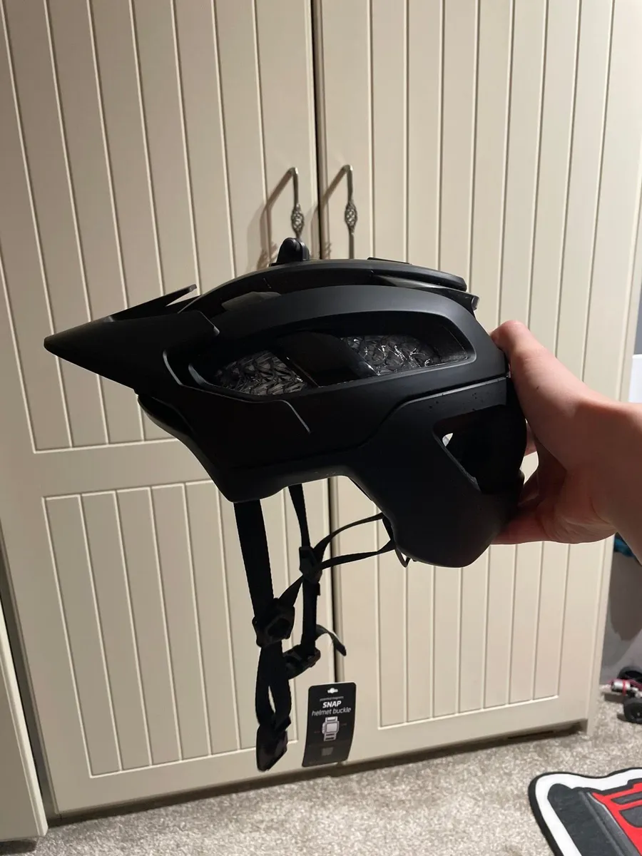 Trek Rally Wave Cel Helmet - Image 1
