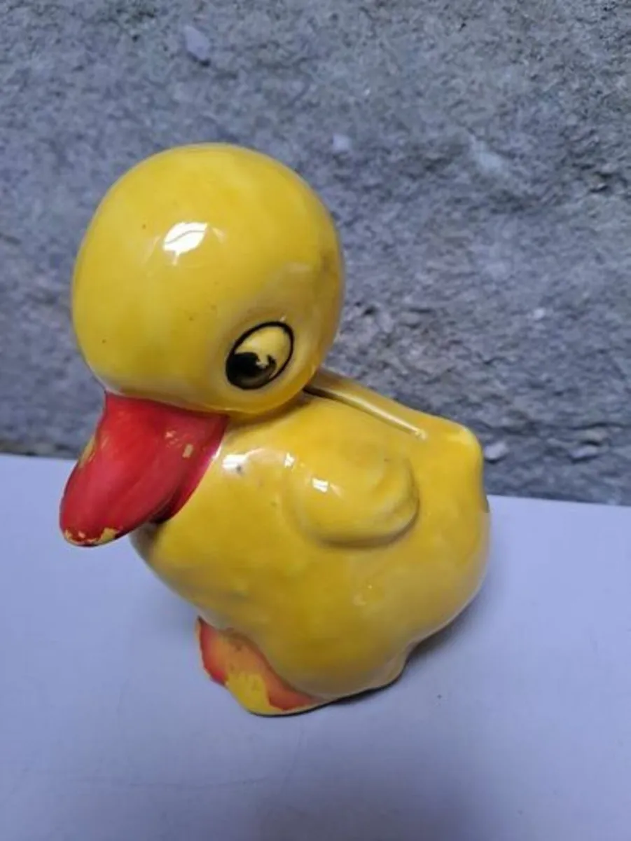 Goebel coin box duck - Image 1