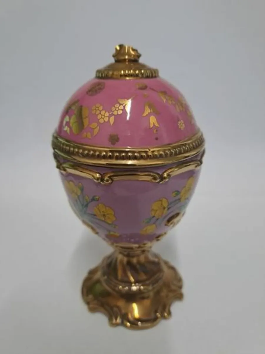 House of Faberge Buttercup - Image 1
