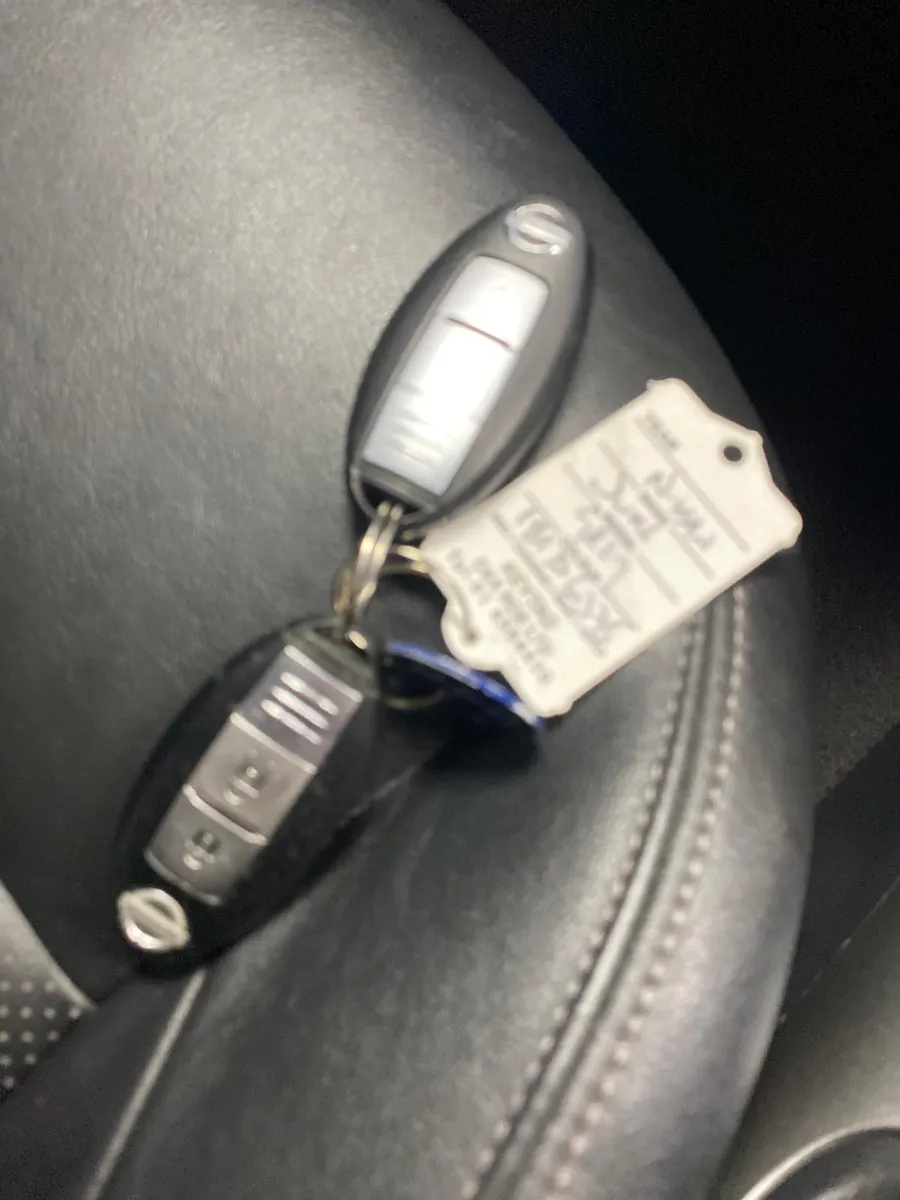 Nissan juke 1.2 tekna top spec - Image 4