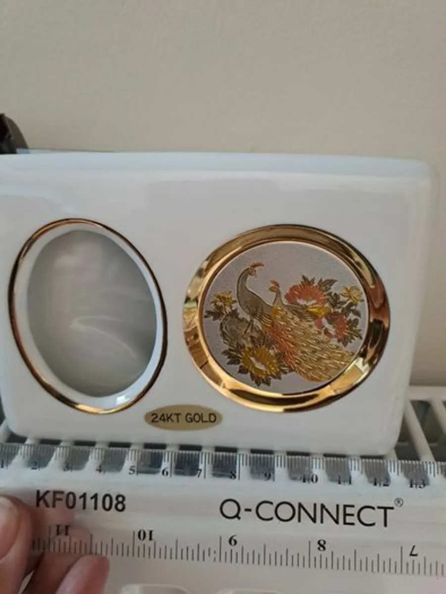 Chokin Picture Frame NEW 24 t gold - Image 3