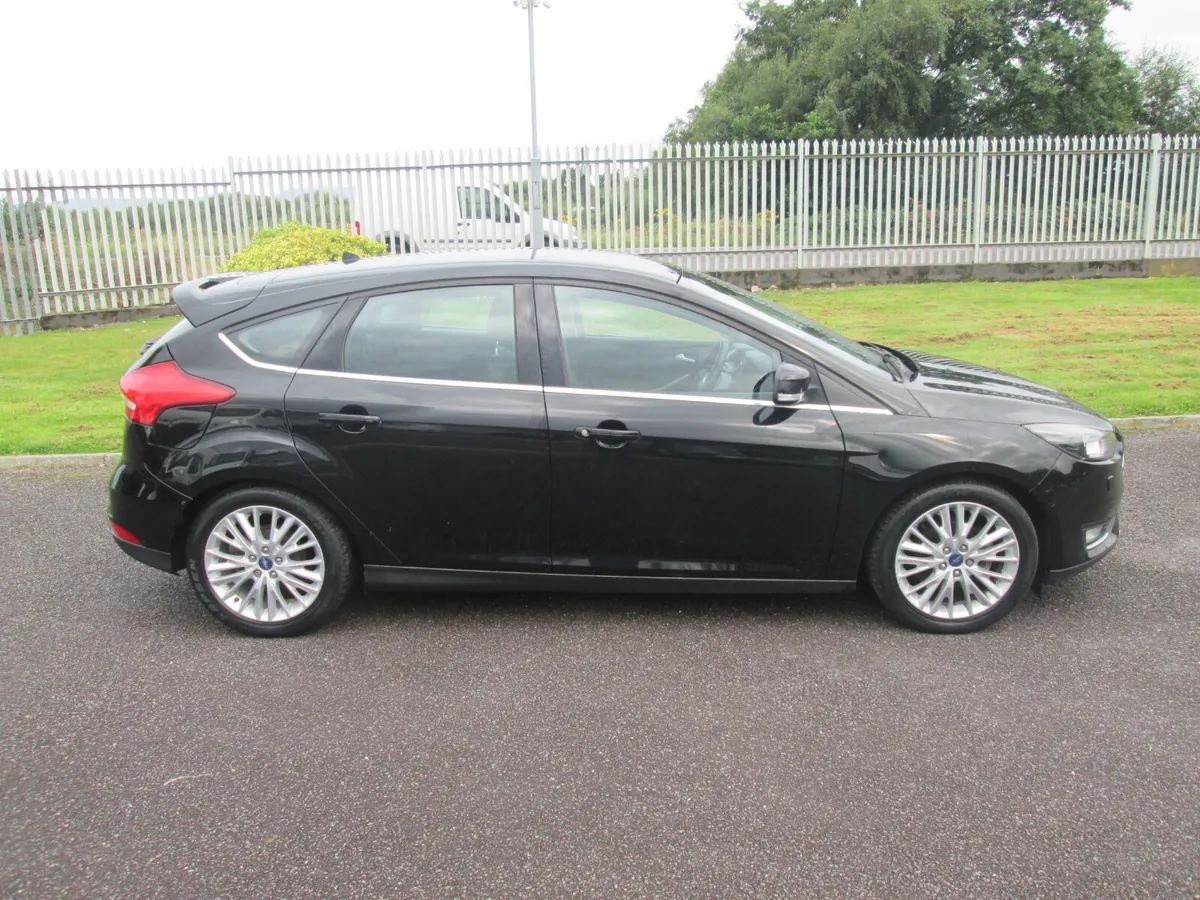 2016 Ford Focus 1.5 Tdci Zetec One Lady Owner - Image 3