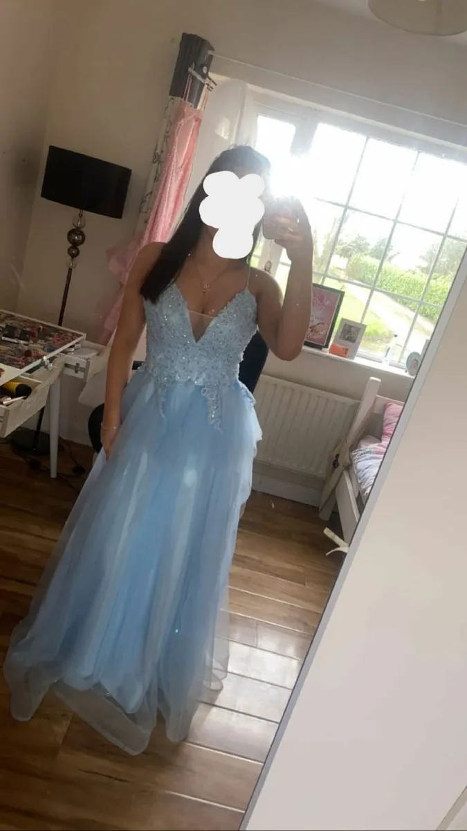 Debs dress - Image 1